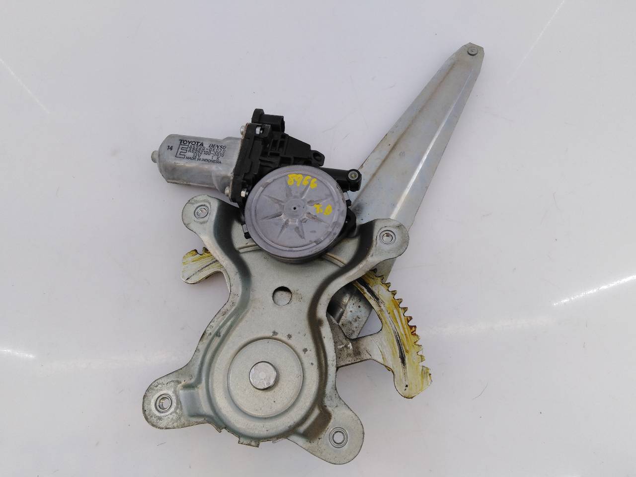 TOYOTA Hilux 7 generation (2005-2015) Rear Right Door Window Regulator 857200K020, AE2621003010, E2-B4-10-2 24485890