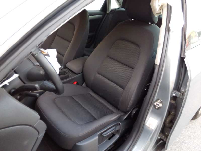 AUDI A4 B8/8K (2011-2016) Console centrale 8K0864261,E1-B6-11-1 24483479