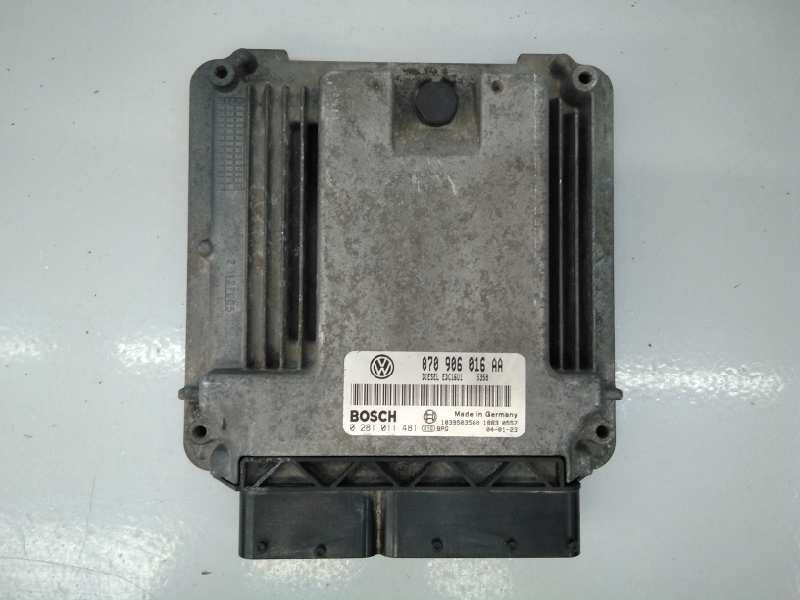 VOLKSWAGEN Touareg 1 generation (2002-2010) Engine Control Unit ECU 070906016AA, 0281011481, E2-A1-23-3 18480522