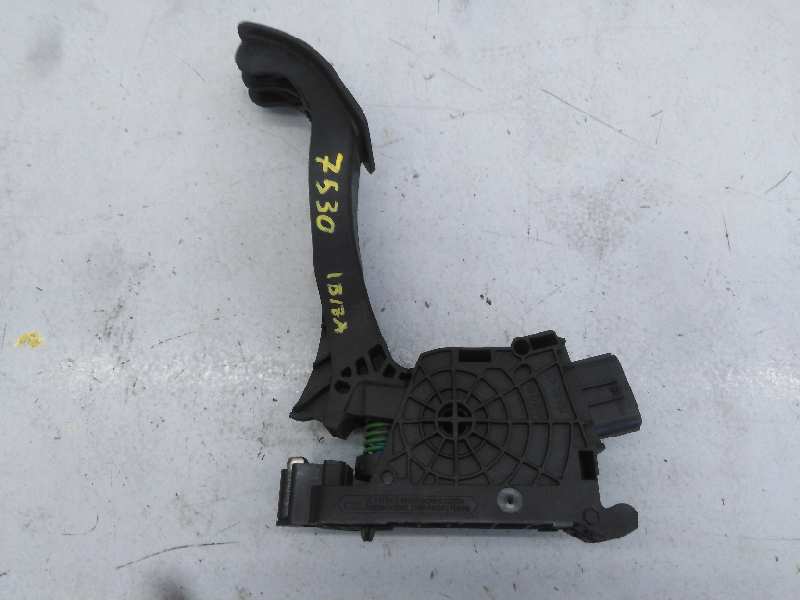 SEAT Alhambra 2 generation (2010-2021) Akseleratoriaus (gazo) pedalas 2Q1723503,E2-A1-1-1 18601562