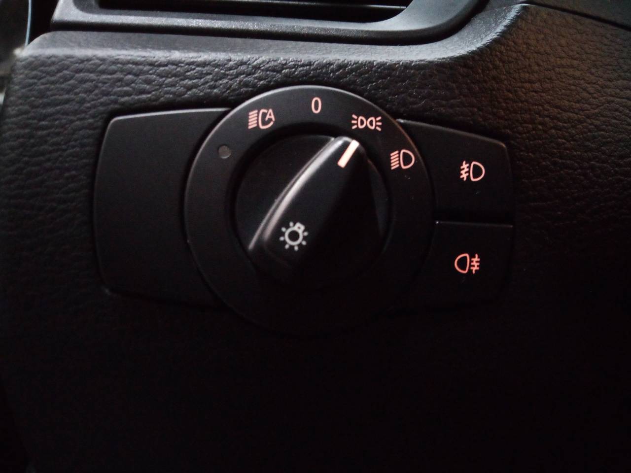 BMW X1 E84 (2009-2015) Headlight Switch Control Unit 23302968