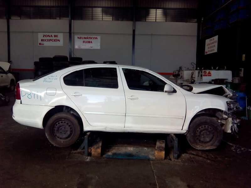 SKODA Octavia 2 generation (2004-2013) Galinis kairys žibintas 1Z5945095B,1Z5945111B,E1-B6-37-3 18653946