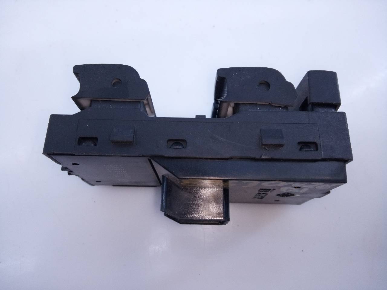 CHEVROLET Cruze 1 generation (2009-2015) Commutateur de fenêtre de porte avant gauche 20830838,E3-A5-23-1 18720313