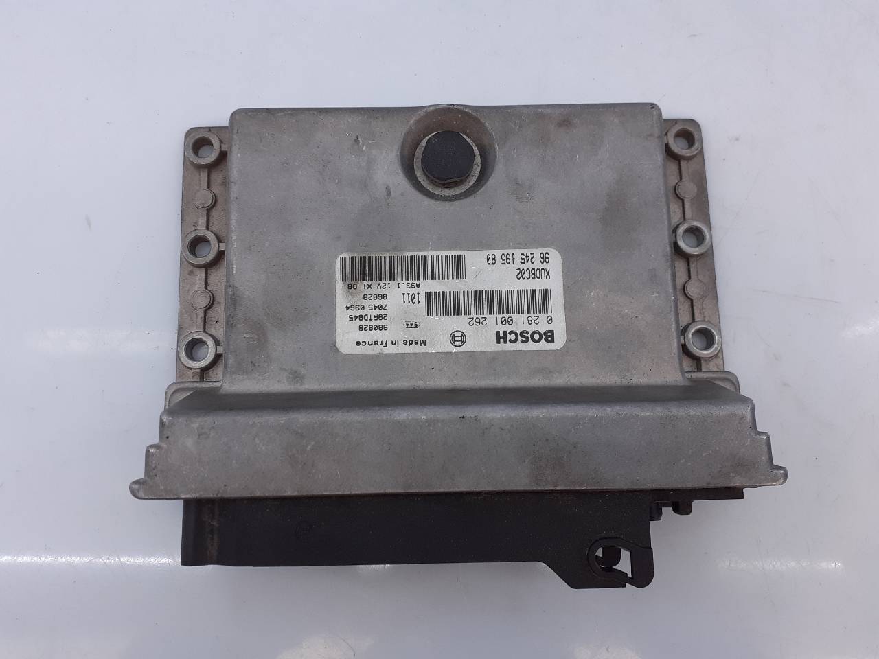 PEUGEOT 406 1 generation (1995-2004) Motorkontrollenhet ECU 0281001262, 9624519580, E3-B2-18-1 18735762