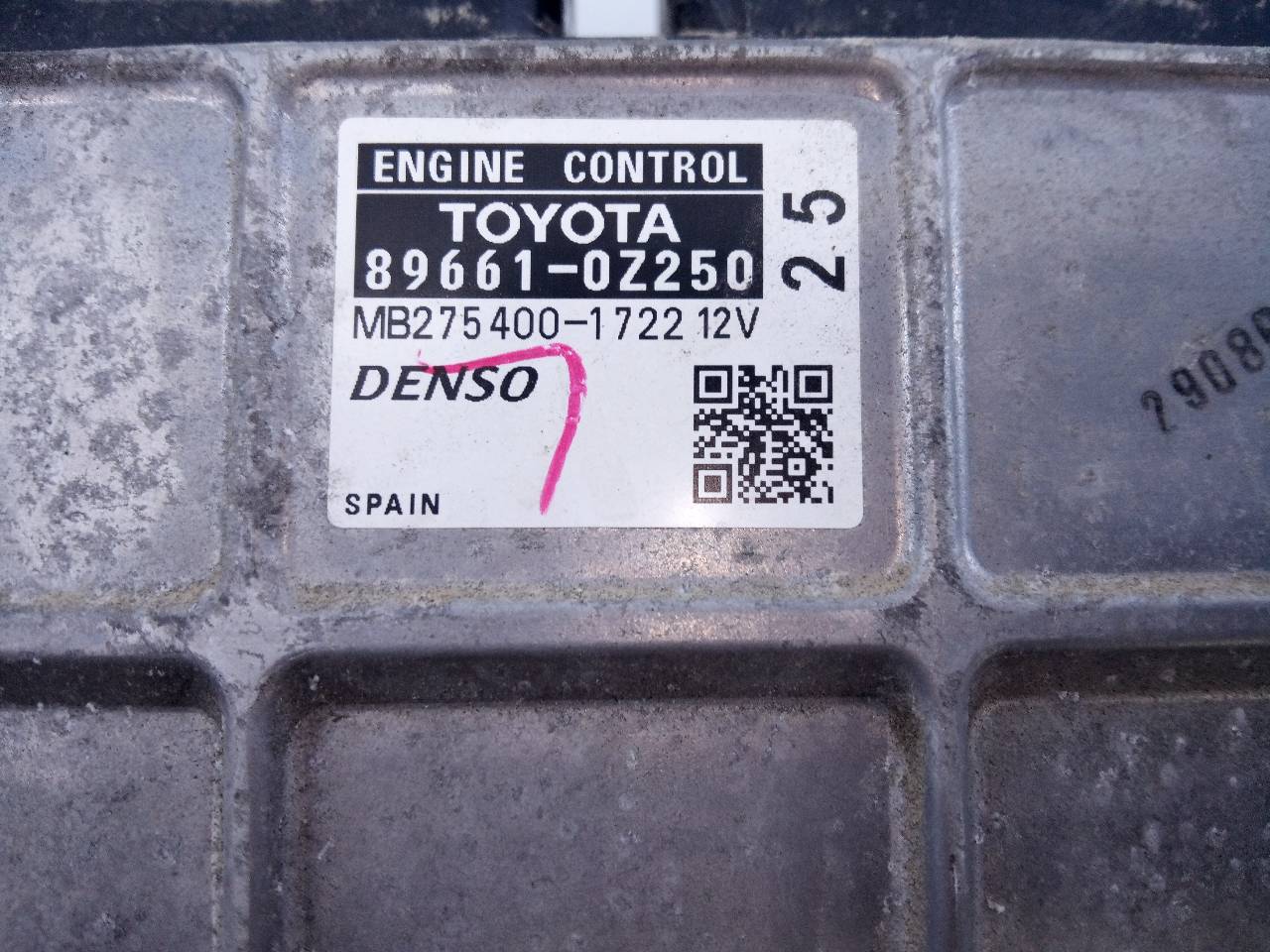 TOYOTA Auris 1 generation (2006-2012) Calculateur d'unité de commande du moteur 896610Z250, MB2754001722, E3-B2-19-2 24393924