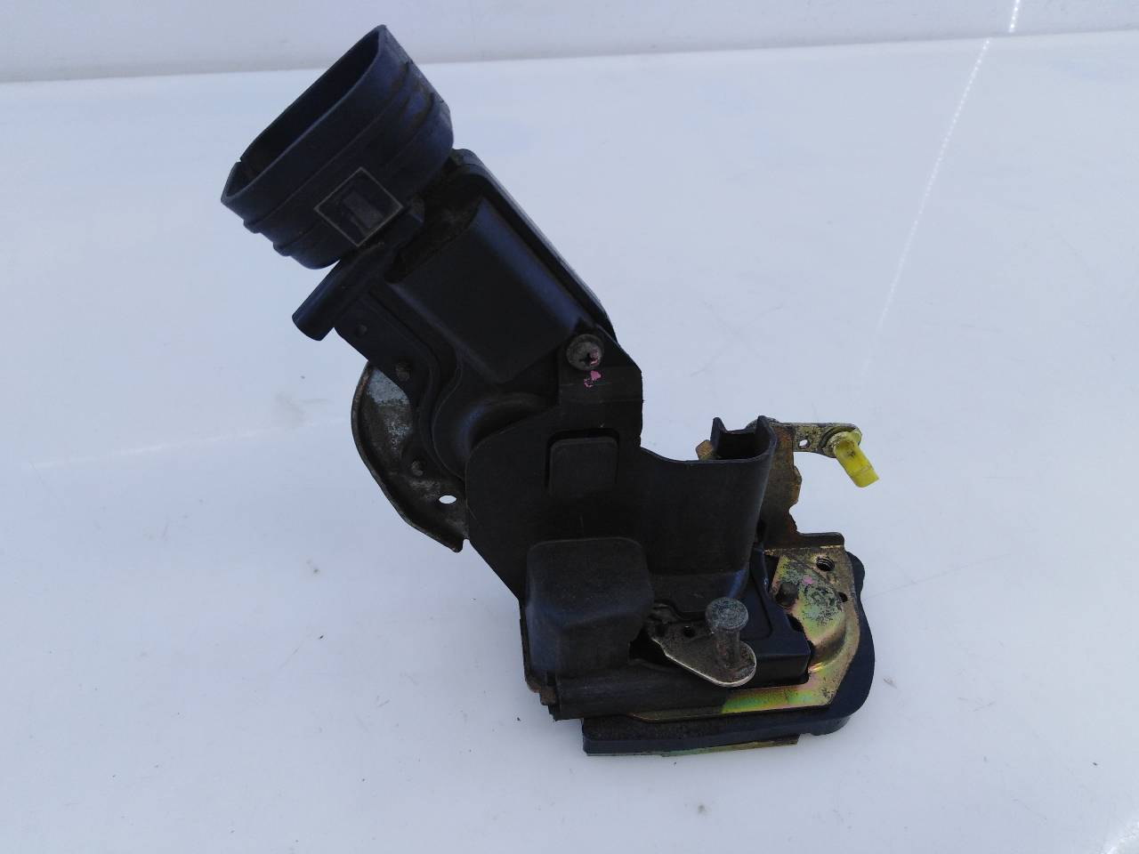 TOYOTA Land Cruiser Prado 90 Series (1996-2002) Rear Left Door Lock 950519, E2-B4-10-2 24290779