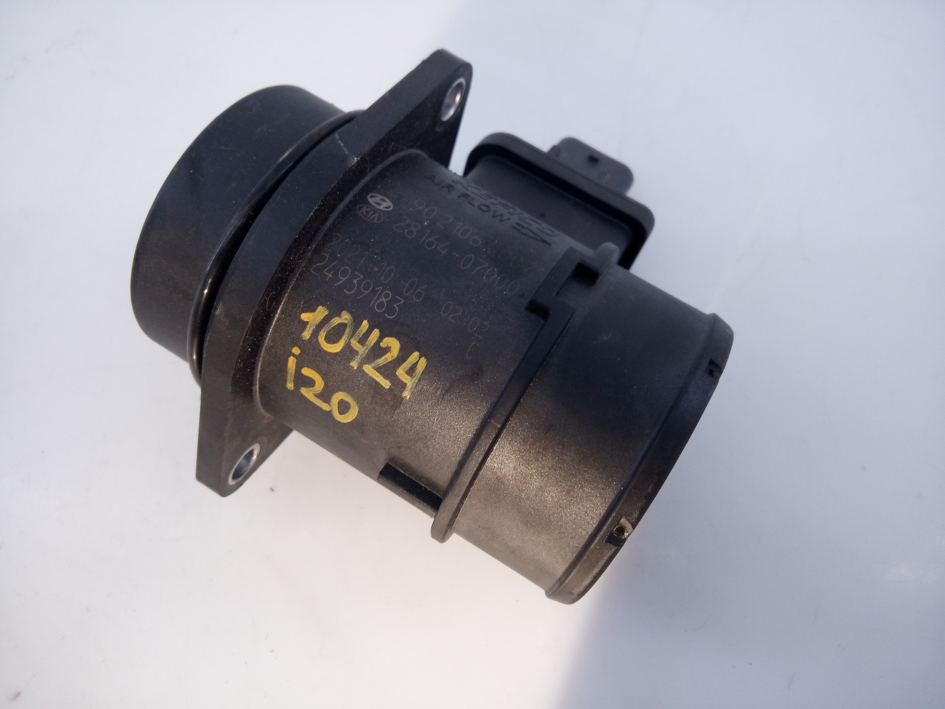 HYUNDAI i20 IB (2 generation) (2014-2020) Mass Air Flow Sensor MAF 9021060007, E3-A3-23-4 24053590