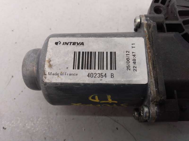 KIA Sportage 3 generation (2010-2015) Rear Right Door Window Control Motor 402354B, FC696Z, E3-A3-29-2 18561014