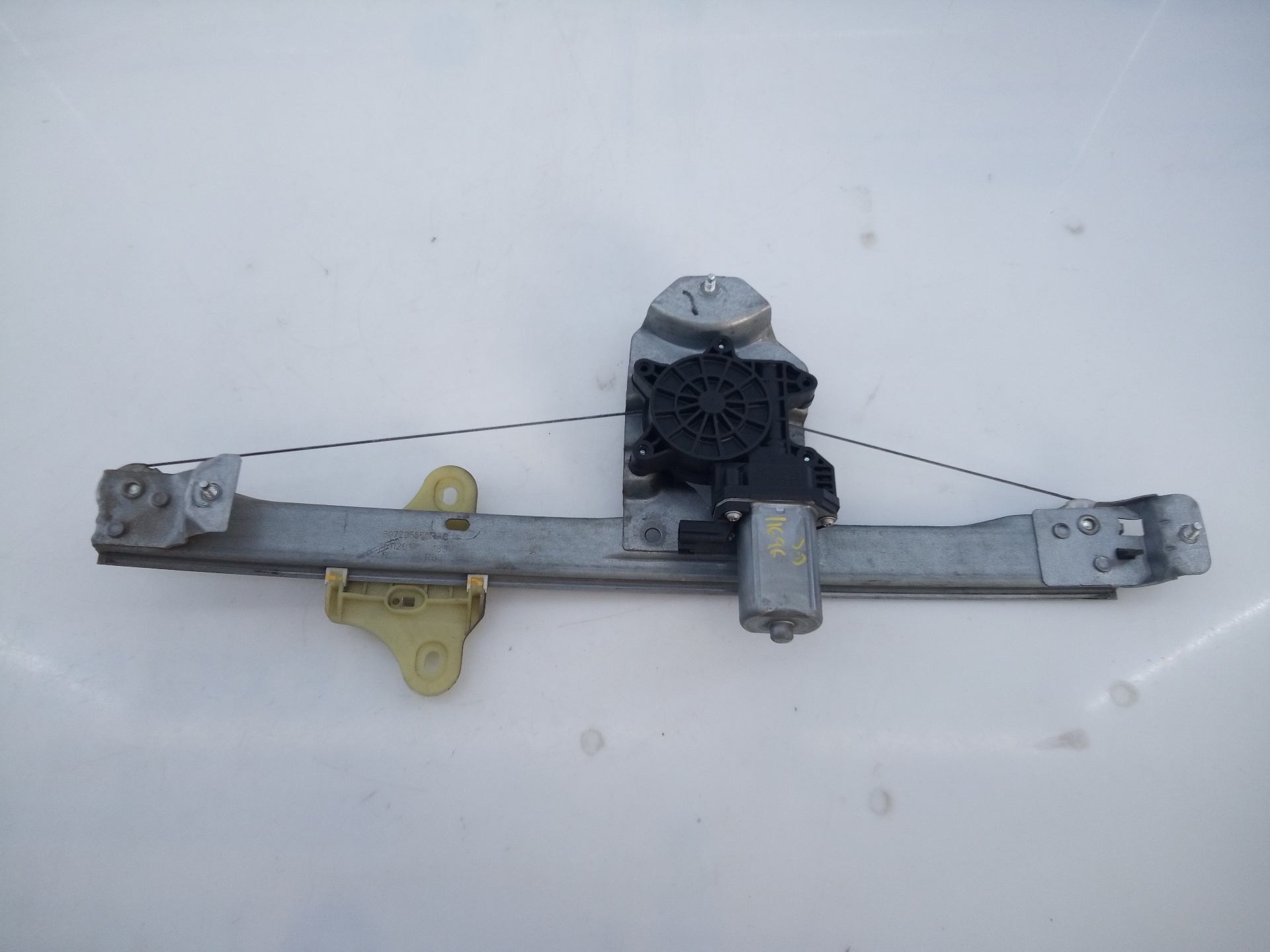 RENAULT Clio 3 generation (2005-2012) Front Right Door Window Regulator 807205569R, E1-A1-48-1 21828482