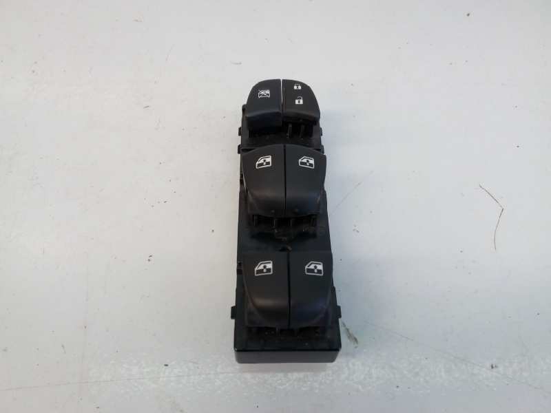 NISSAN Qashqai 2 generation (2013-2023) Front Left Door Window Switch E3-B4-28-3 18460638