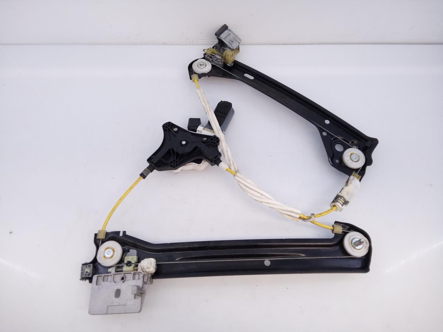 MERCEDES-BENZ CLA-Class C117 (2013-2016) Rear left door window lifter A61041112,E1-A2-36-2 23302694