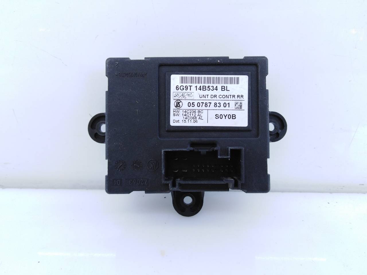 LAND ROVER Freelander 2 generation (2006-2015) Unitate de control ușă spate dreapta 6G9T14B534BL, E3-B3-18-3 18752094