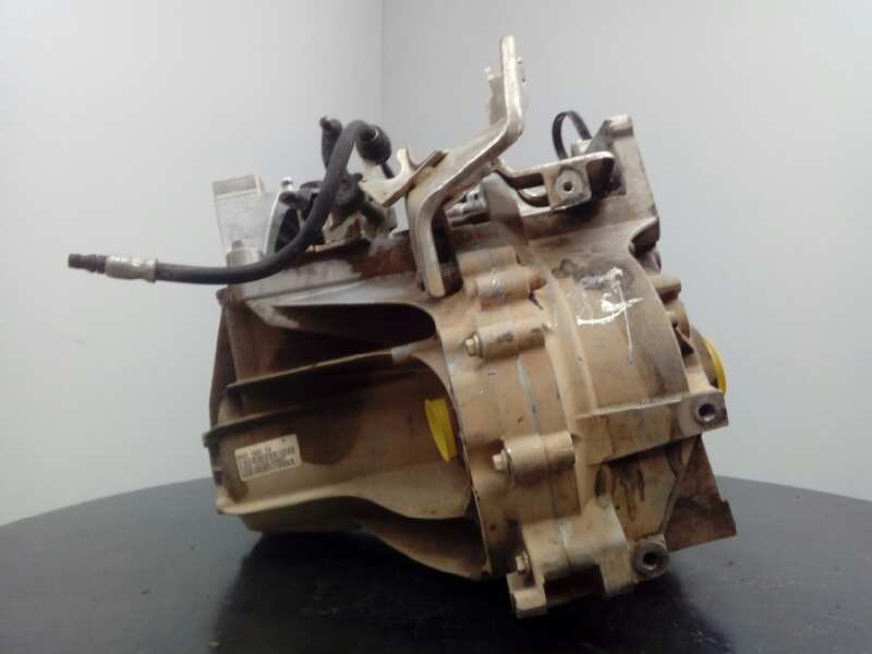 MAZDA 3 BK (2003-2009) Gearbox 6M5R7002YA,T1GF2,M1-B4-136 18460643