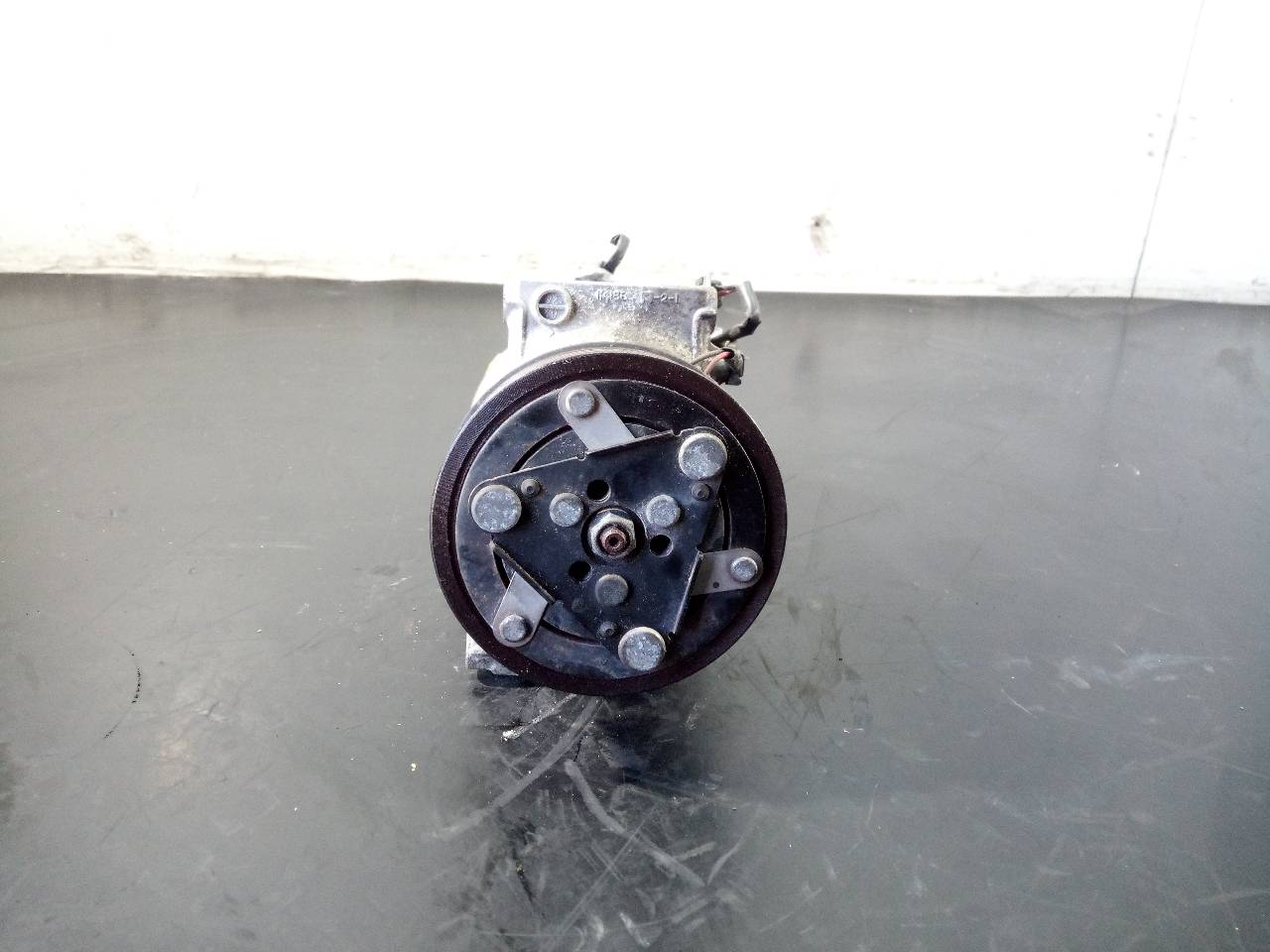 Compresor del aire acondicionado R9M414 5809012604 de Renault Kadjar 2015-0 131 CV - pieza usada