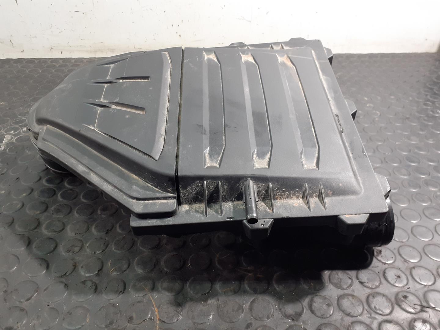 AUDI A7 C7/4G (2010-2020) Other Engine Compartment Parts 04C129601N, P2-A3-2 18557351