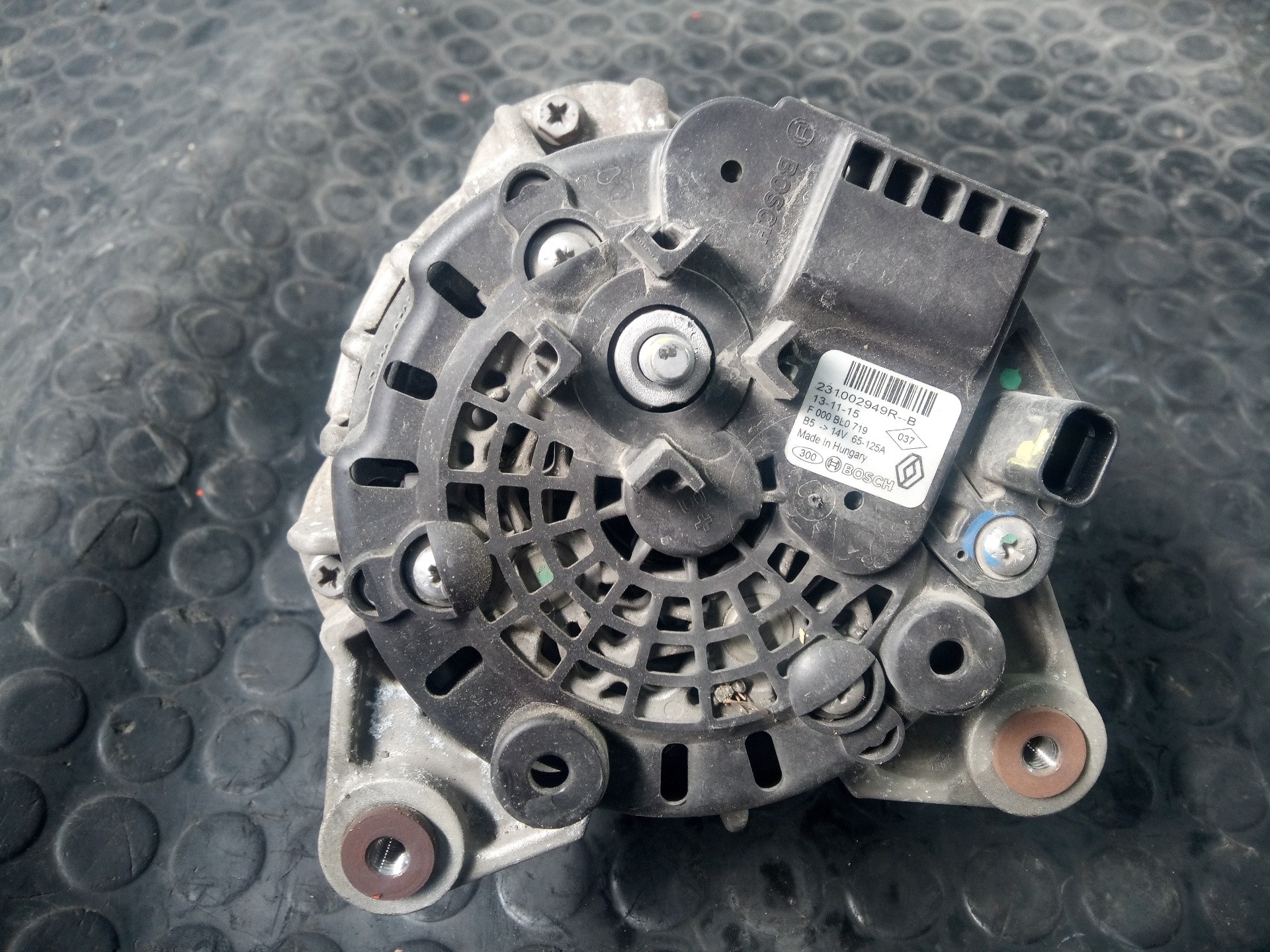 DACIA Lodgy 1 generation (2013-2024) Alternator 231002949R, P3-B5-18-3 18769259