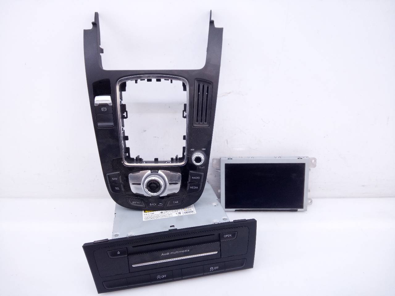 KIA A5 Sportback 8T (2009-2011) Music Player With GPS 8R0919604A, E2-A1-9-7 21642975