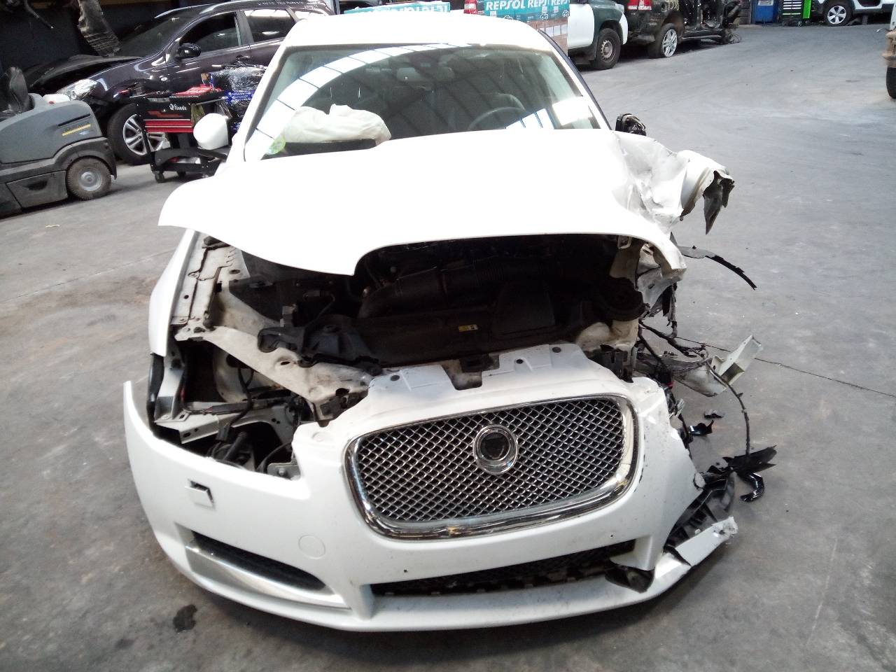 JAGUAR XF 1 generation  (2011-2016) Климатичен радиатор P2-A6-9 21819004