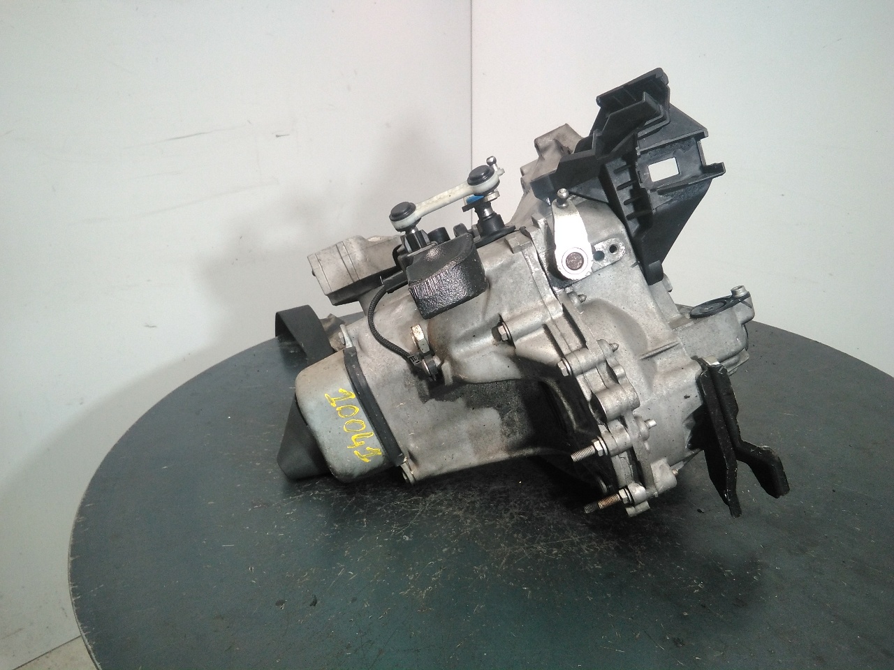 PEUGEOT 208 Peugeot 208 (2012-2015) Gearbox 20A704,M1-B2-67 21793368