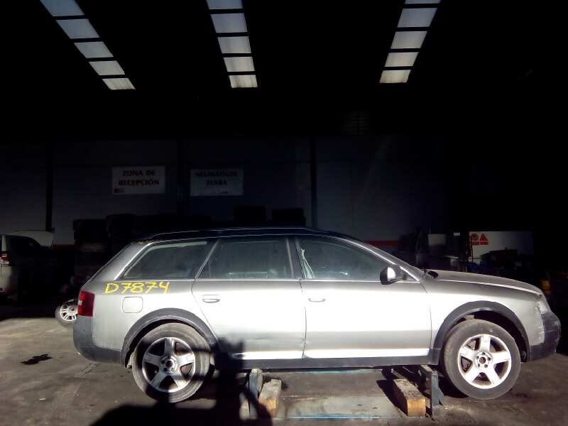 AUDI A6 C5/4B (1997-2004) Замок двери передний правый 4B1837015G,E1-B6-16-1 18713454