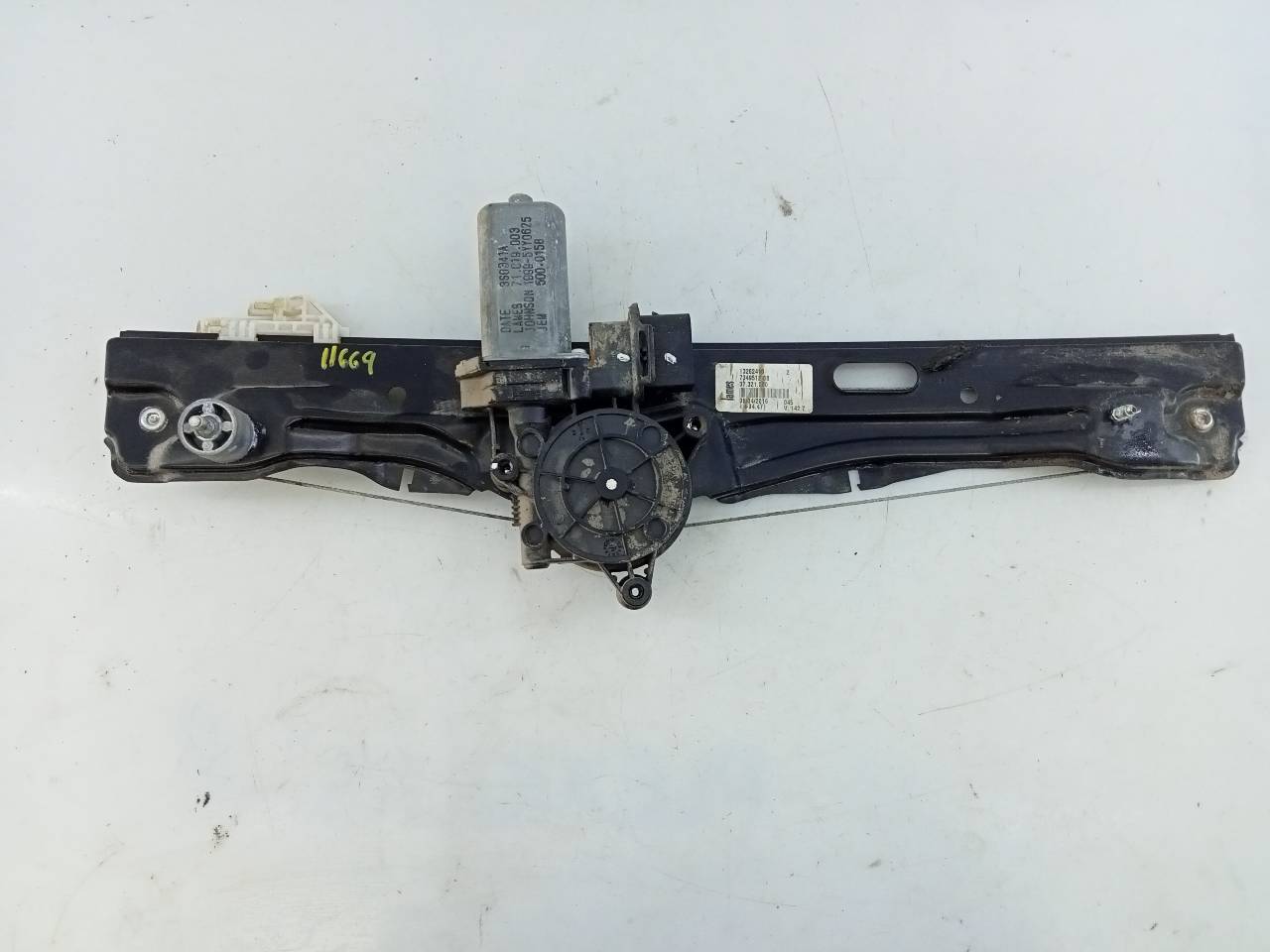 HYUNDAI X1 F48/F49 (2015-2023) Rear Right Door Window Regulator 13262410,E1-A3-52-1 24083526