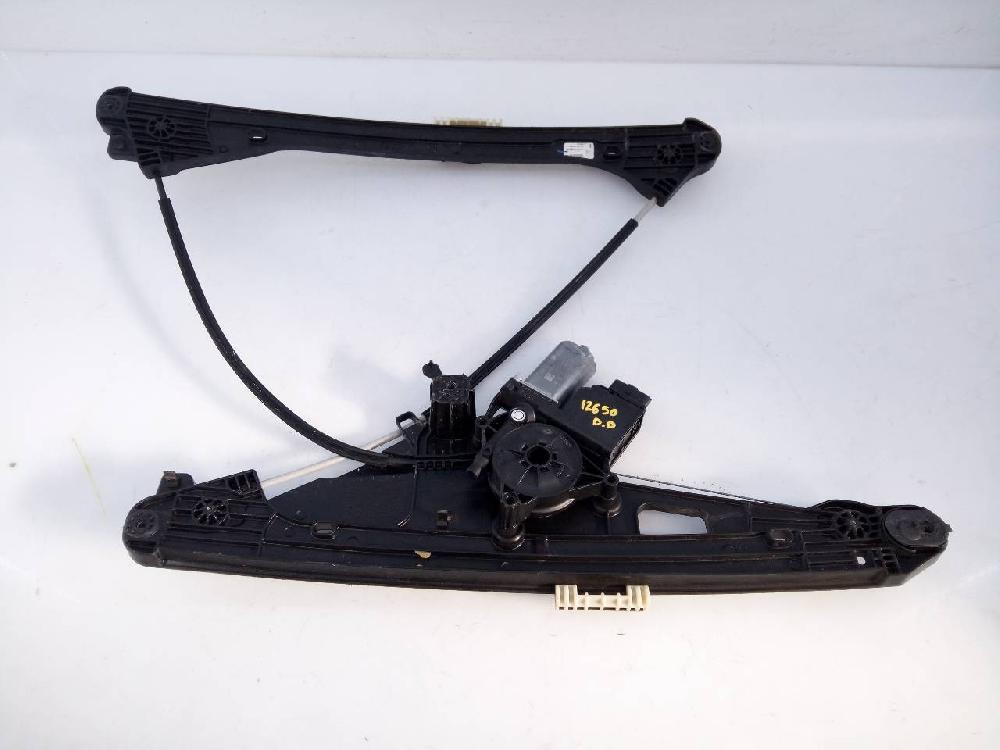 Elevalunas delantero derecho HN05 9829482280 de Peugeot 5008 (0u_, 0e_) 2009-2017 131 CV con 64604 km