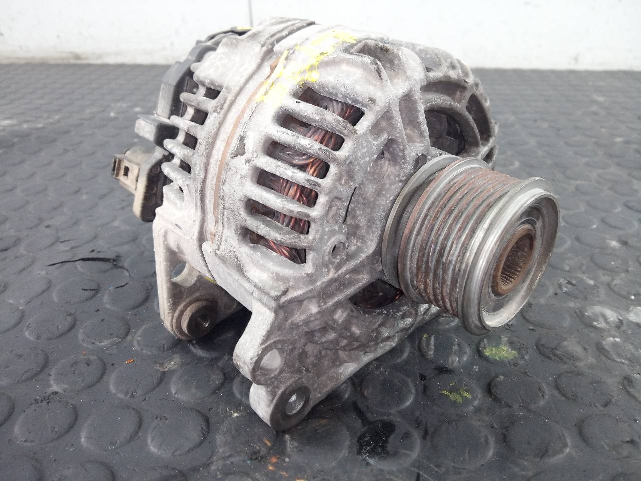 SEAT LT 2 generation (1996-2006) Alternator 06F903023D, P3-A4-3-4 20960482