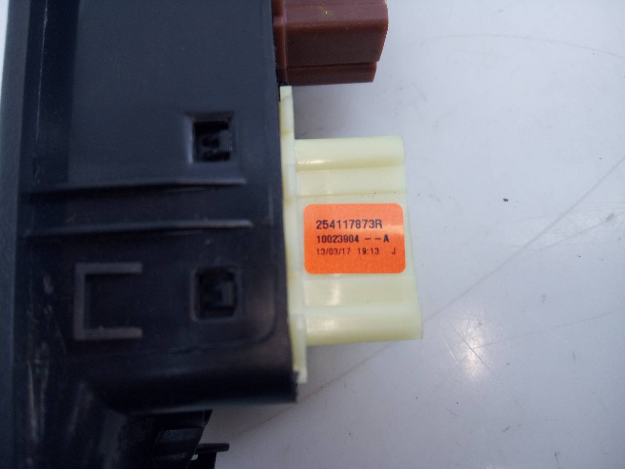 DACIA Lodgy 1 generation (2013-2024) Front Left Door Window Switch 254111342R, E2-A1-44-7 21596445