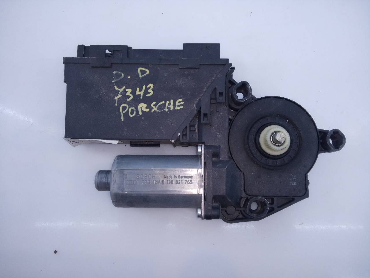 PORSCHE Cayenne 955 (2002-2010) Front Right Door Window Control Motor 3D1959792E, 0130921765, E1-A5-3-1 20957809