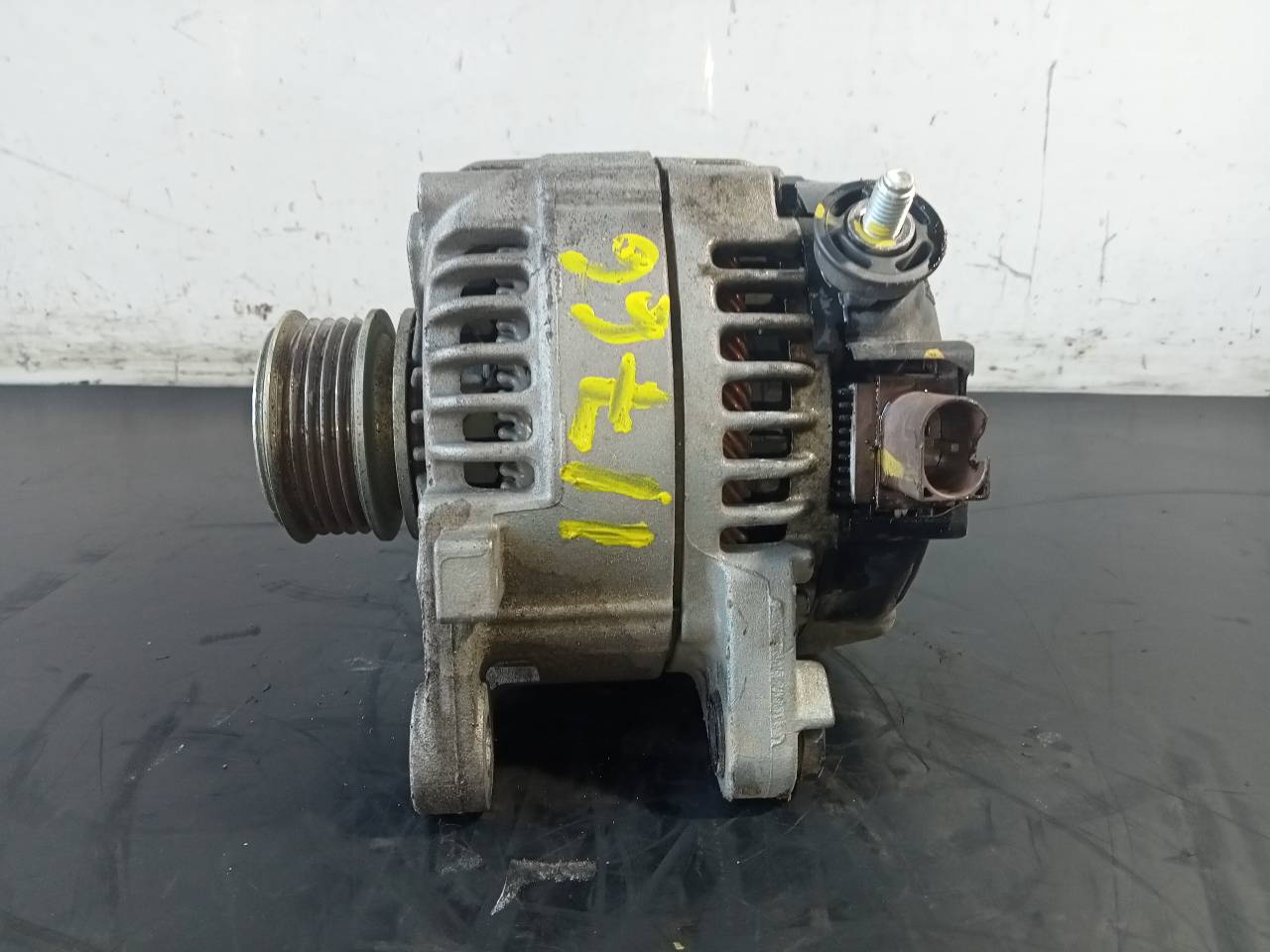 HYUNDAI i30 GD (2 generation) (2012-2017) Alternator 373002A700,MS1042118840,P3-B5-2-1 24085182