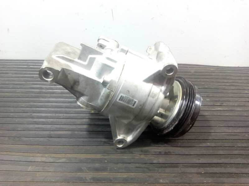 DACIA Sandero 2 generation (2013-2020) Air Condition Pump 926000286R, P3-A1-4-3 22935512