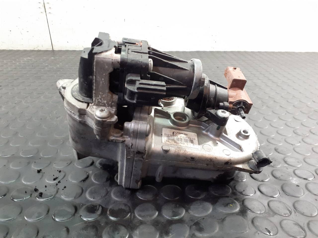 PEUGEOT Bipper 1 generation (2008-2020) EGR Valve 55230929,701599040,P1-A2-13 18762148