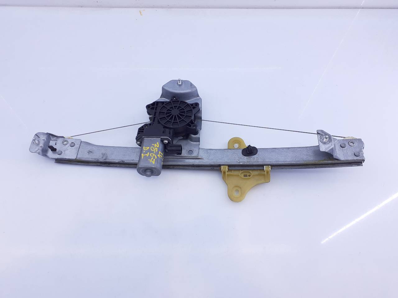 RENAULT Clio 3 generation (2005-2012) Front Left Door Window Regulator 128001472B, E1-A1-12-2 18631720