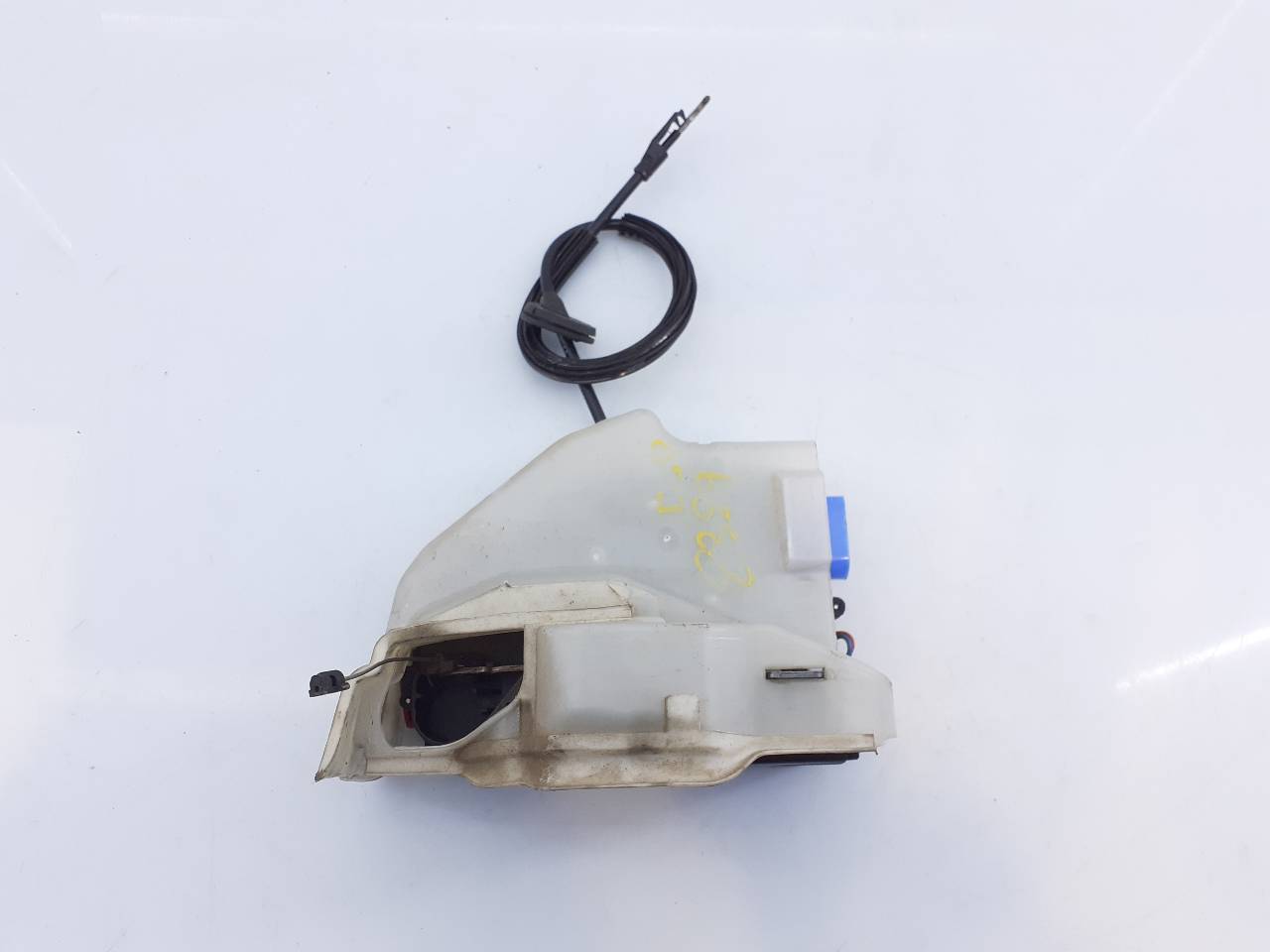 VOLKSWAGEN Jetta 5 generation (2005-2011) Front Right Door Lock E1-B6-4-1 18674950