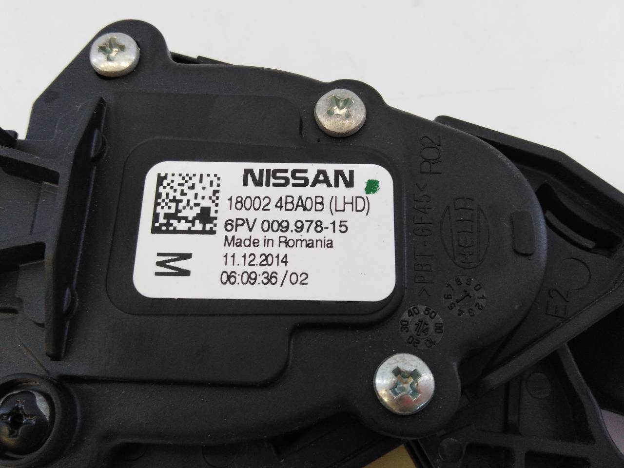 NISSAN Qashqai 2 generation (2013-2023) Throttle Pedal 180024BA0B, E3-B4-5-4 18709282