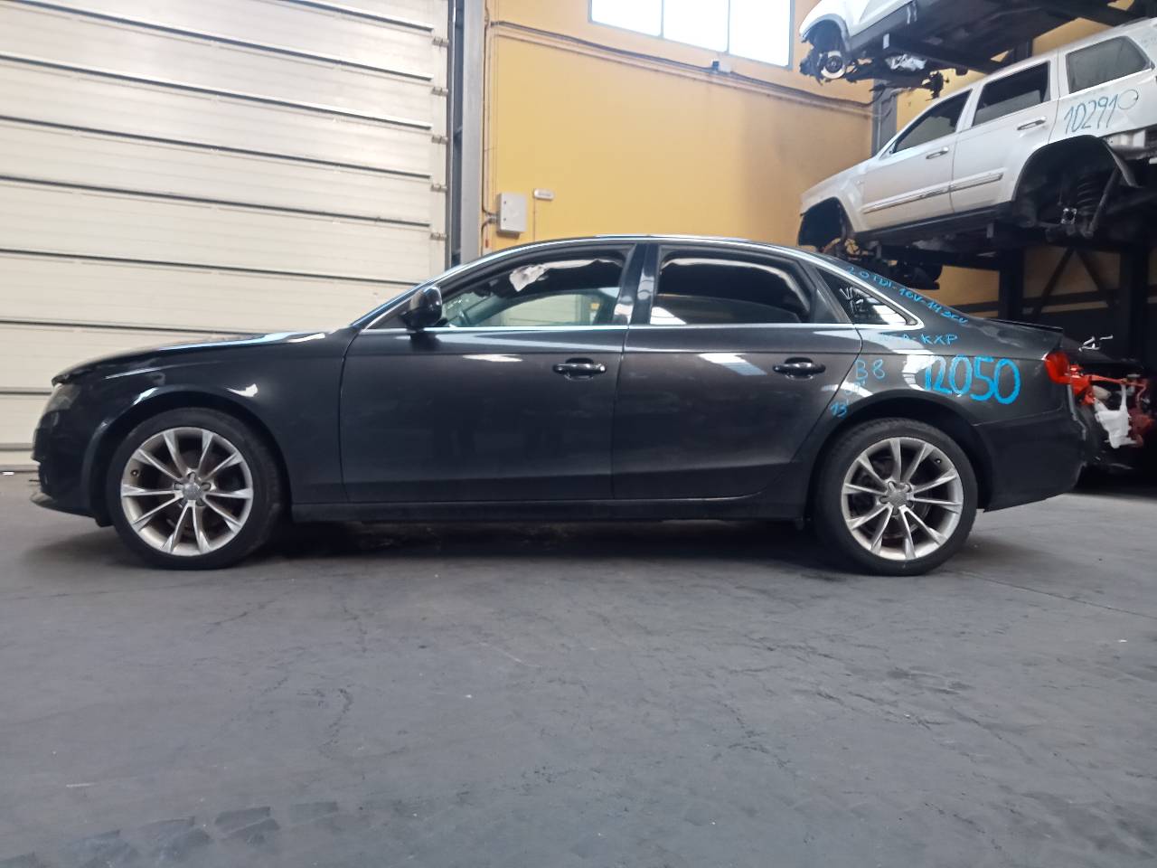 AUDI A4 B8/8K (2011-2016) Bagklaps bagklaplås 4F5827505D,E1-B6-31-2 24095144