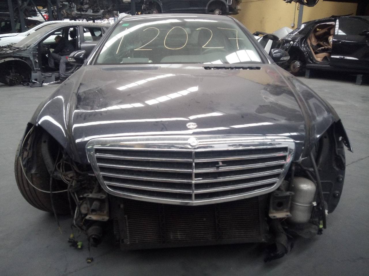 MERCEDES-BENZ S-Class W220 (1998-2005) Serrure de porte arrière droite 26272192