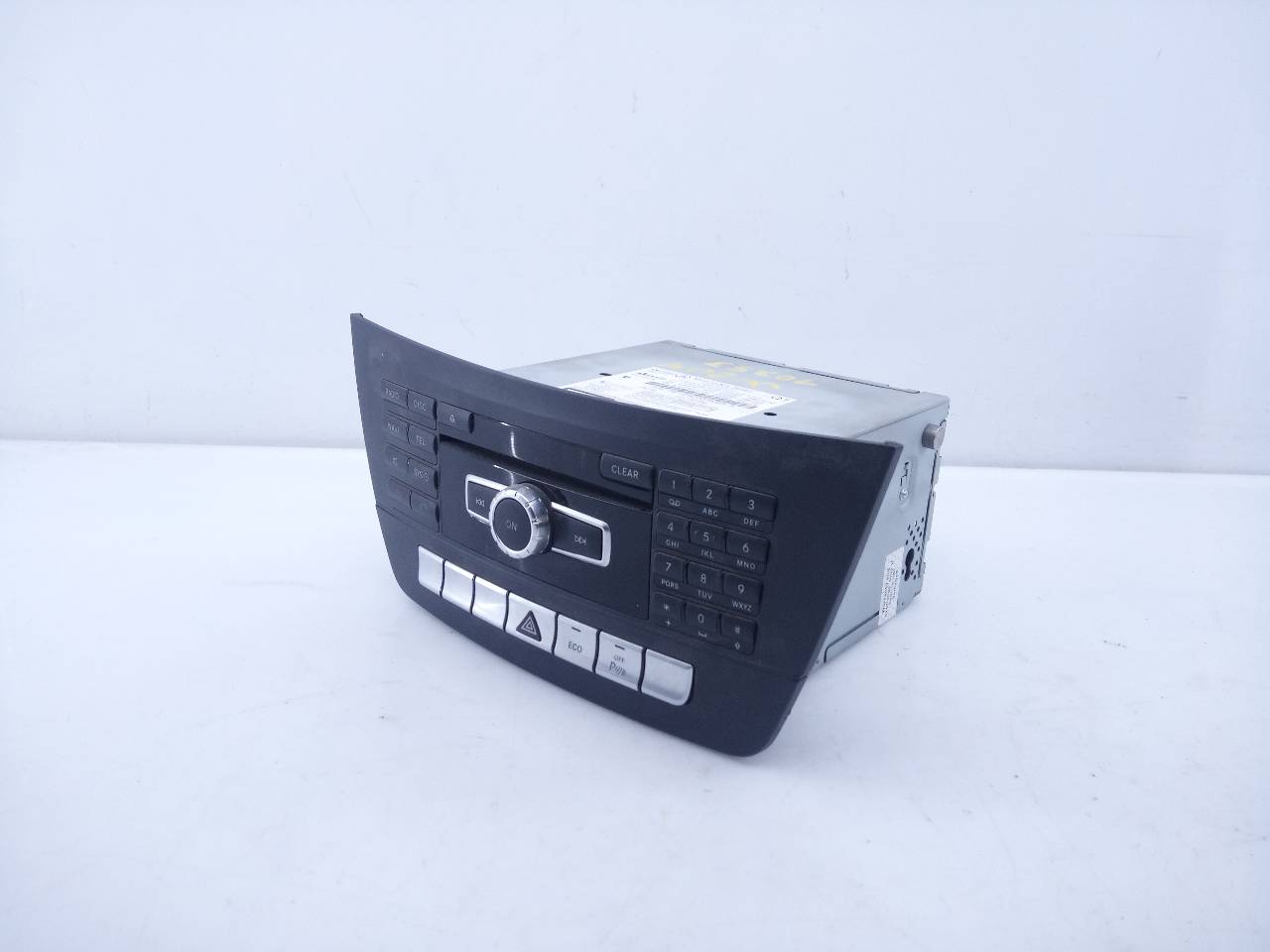 MERCEDES-BENZ C-Class W204/S204/C204 (2004-2015) Musiikkisoitin GPS:llä A2049007508,E3-A1-10-7 21797854