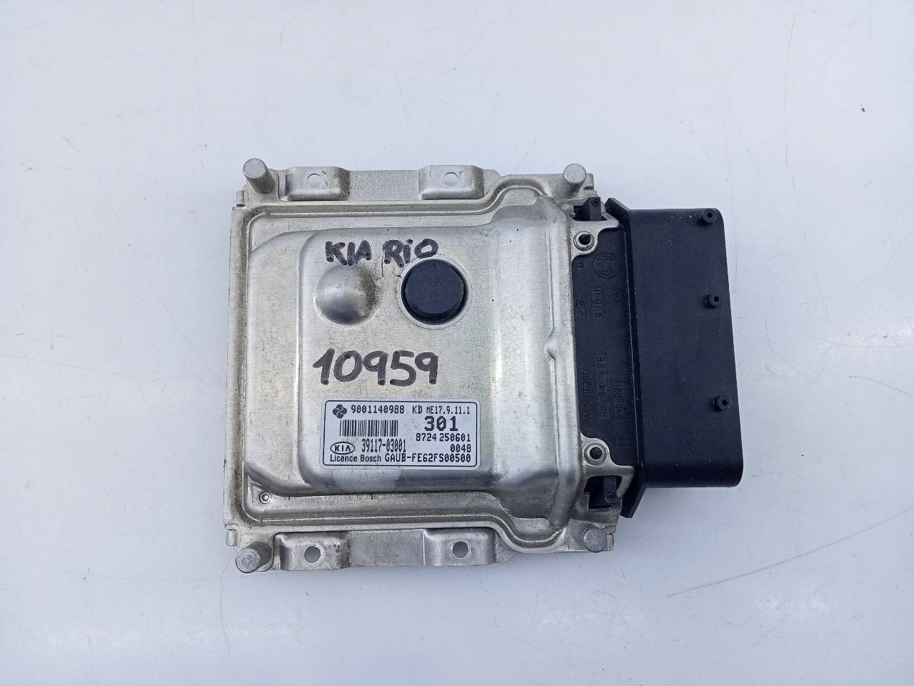 KIA Rio 3 generation (2011-2017) Engine Control Unit ECU 3911703001,E3-A3-23-4 21800982