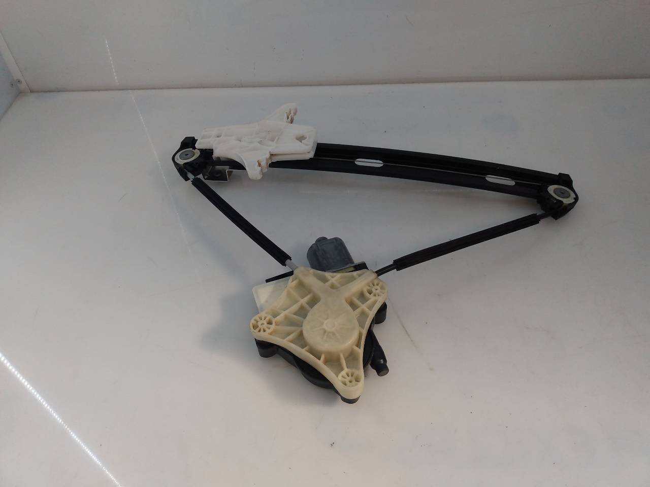 SEAT Arona 1 generation (2017-2024) Rear Right Door Window Regulator 5Q0959812D,E2-B2-15-1 18639645