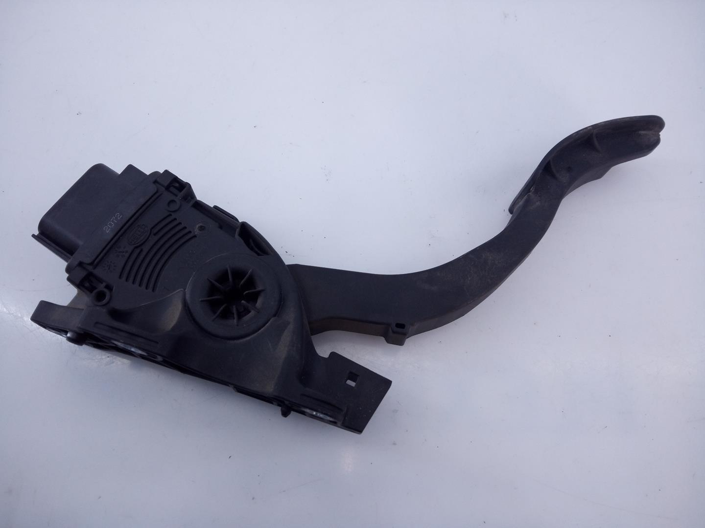 VOLVO XC70 3 generation (2007-2020) Throttle Pedal 31329057,E3-B5-22-2 24057973