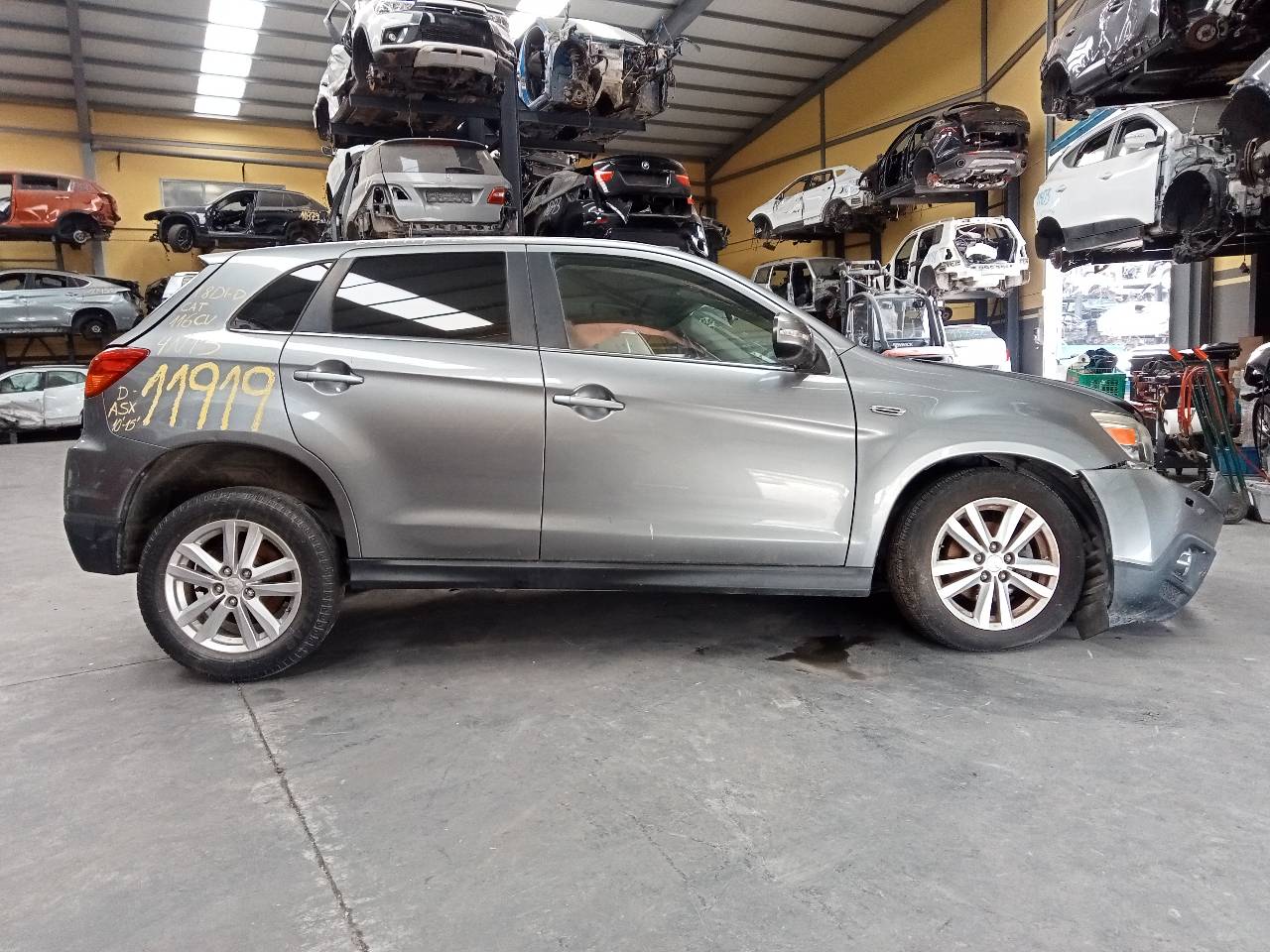 MITSUBISHI ASX 1 generation (2010-2020) Kairys skydelis nuo saulės (saulės apsauga) 23297638