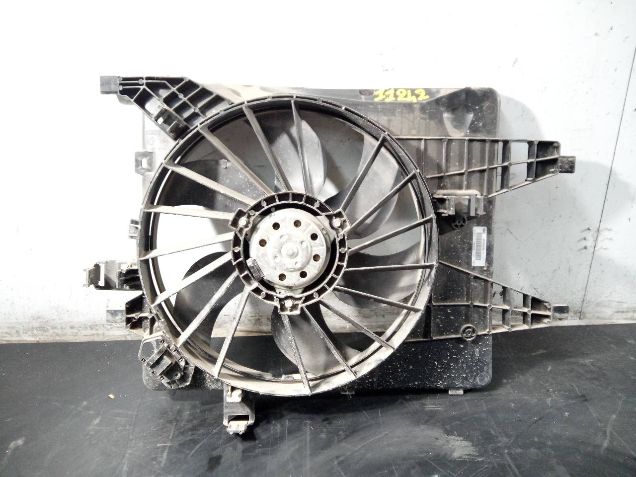 RENAULT Kangoo 2 generation (2007-2021) Difūzoriaus ventiliatorius 921206476R, 5020505, P2-B7-5 20621439