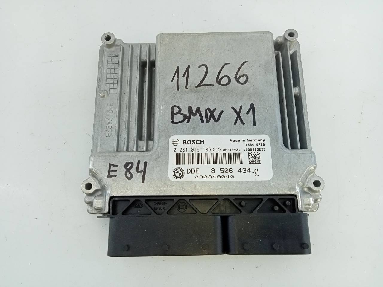 BMW X1 E84 (2009-2015) Motorkontrollenhet ECU 8506434, E3-A2-24-1 20966174