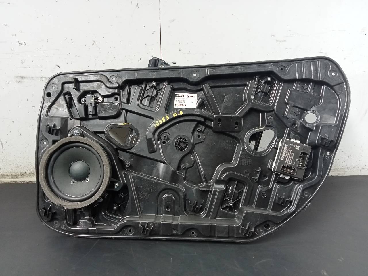 VOLVO V40 2 generation (2012-2020) Vindusregulator foran høyre dør 31276216 21799125