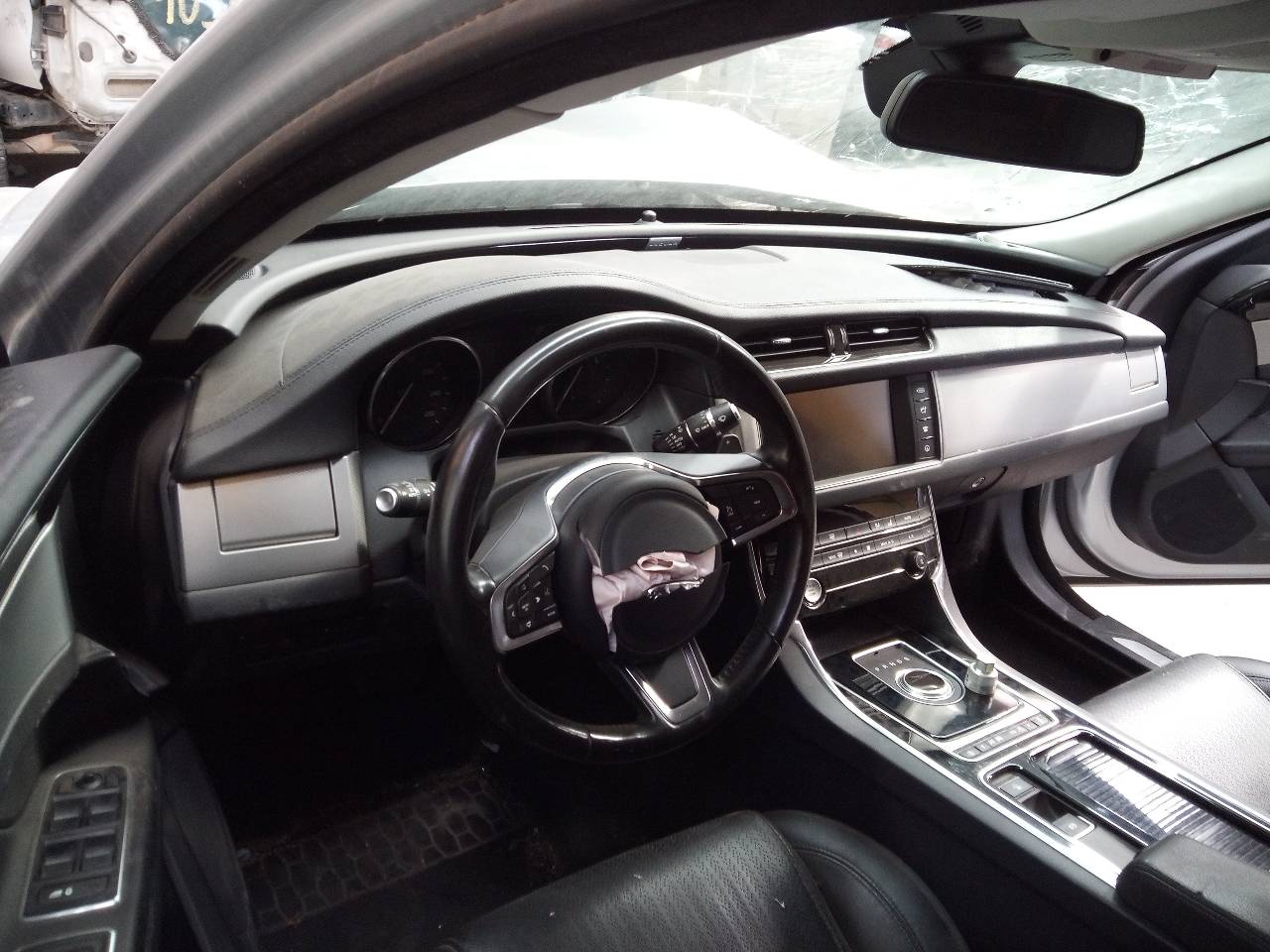 JAGUAR XF 1 generation  (2011-2016) Musiikkisoitin GPS:llä FK7219C299AC,HY3218K812BF 26271951