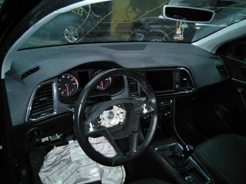 SEAT Ateca 1 generation (2016-2024) Маторчик стеклоподъемника задней правой двери 5Q0959812A, 0130822724, E1-B6-12-1 18718044