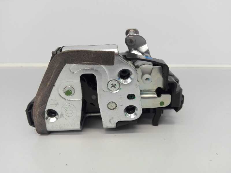 TOYOTA Auris 1 generation (2006-2012) Rear Right Door Lock A084219, E2-B4-25-1 24483983