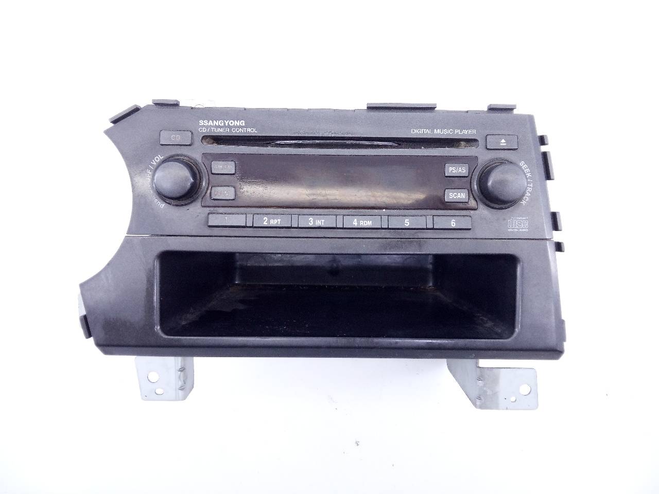 SSANGYONG Kyron 1 generation (2005-2015) Music Player Without GPS 10R020519, E3-A3-14-3 23293130