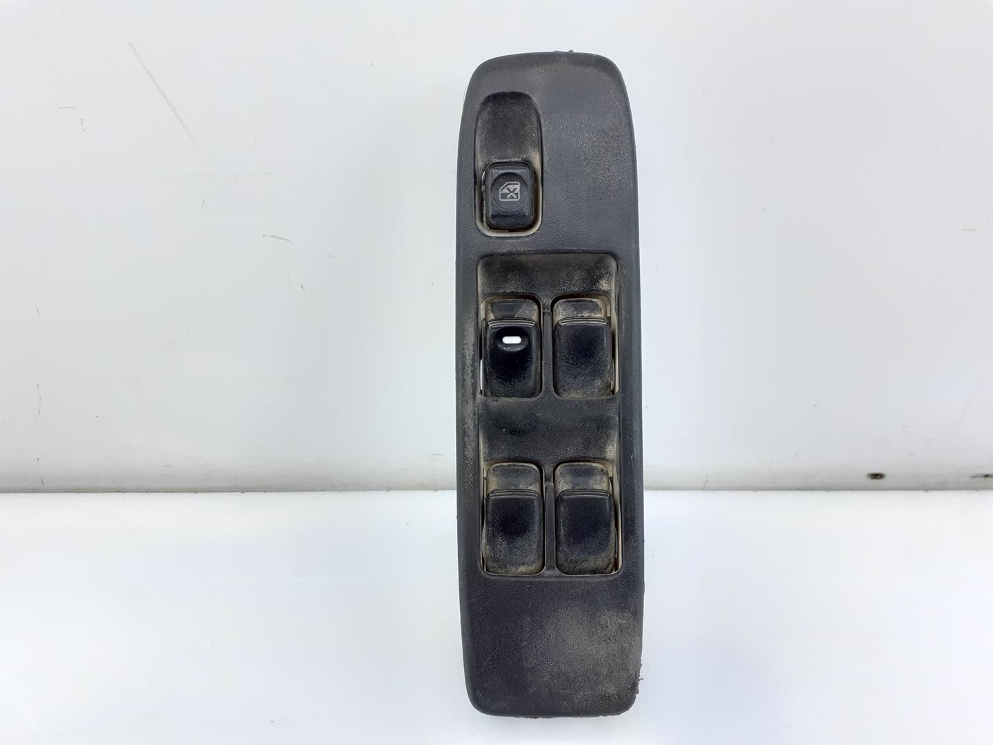 MITSUBISHI Pajero 3 generation (1999-2006) Priekinių kairių durų langų pakėlimo mygtukai MR445652, C8DD251M, E3-A2-25-1 18703364